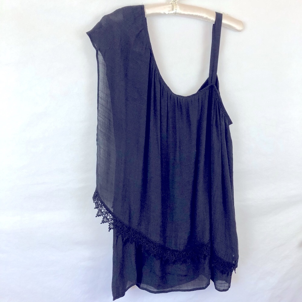 NWT Bobeau black plus size bohemian top